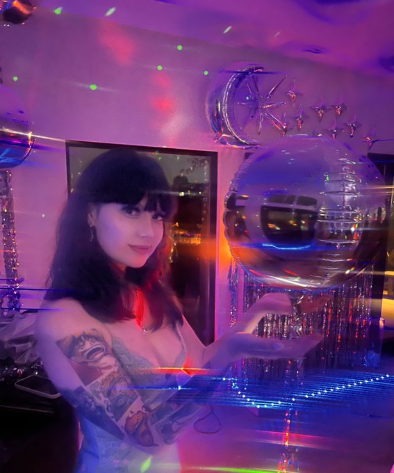 last night 🌕 https://t.co/S6pMbr60hU