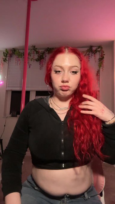 Arietta Adams is live now! https://t.co/oKhHfMSkfB https://t.co/BjTYeakSOa