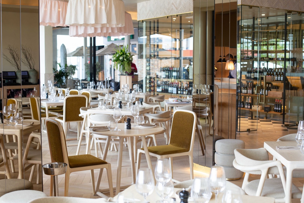 Johannesburg In Your Pocket 📚 tweet media