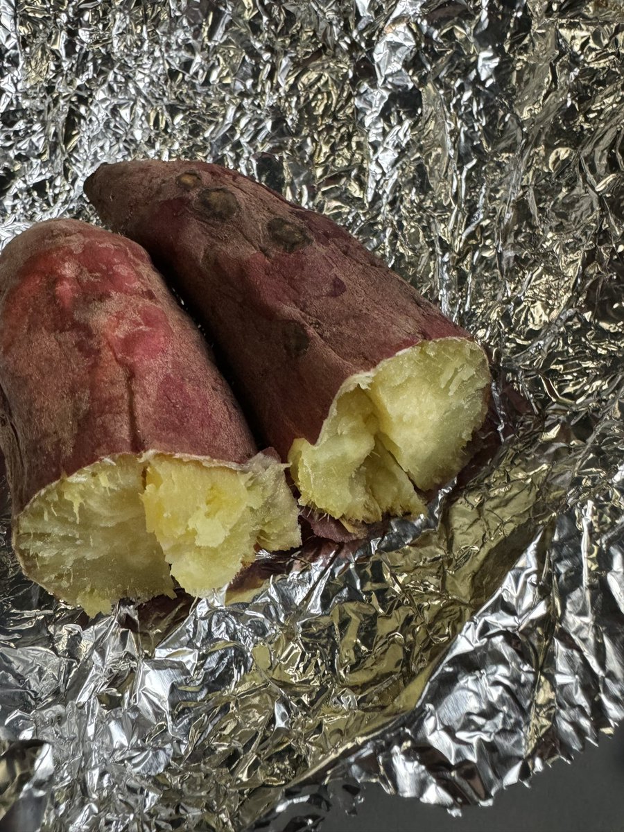 TakeKoba_SEROW's tweet image. #W乗り甘味部
今日も焼けました👍