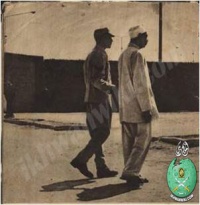 Bilal_Bawar_ll's tweet photo. شهید سیّد قطب د حق په لاره اعدام شو، خو نن؛ هغه عسکر چې د معاش لپاره یې سیّد په دار کړ هغه هم مړ دی، قاضي یې هم مړ دی، د هغه وخت حاکم او مسوولین هم مړه دي...

إِنَّهُمْ يَرَوْنَهُ بَعِيدًا وَنَرَاهُ قَرِيبًا [۶، ۷ - المعارج] https://t.co/zHYaFjbavt