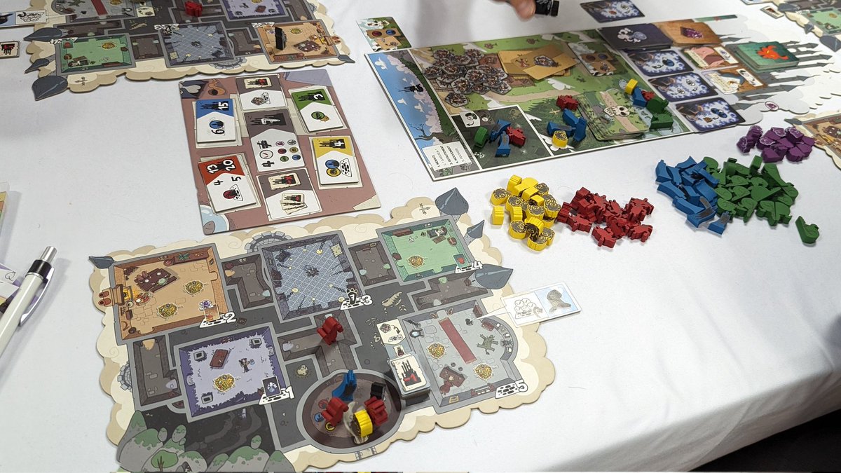 #j2s découverts au #FIJ2024
Star Wars: Unlimited 😐
World Wonders 🙂
NOW! 😕
Elawa 😕
Vaalbara 😐
Perfect Words 😁
Waterfall Park 😐
Marabunta 😁
Amalfi: Renaissance 😍
Donjon: Les Apprentis Gardiens 😍
From the Moom 😐
Sync or Swim 😁
Faraway 🙂
Unlock - Dia de los muertos 🙂
⬇️