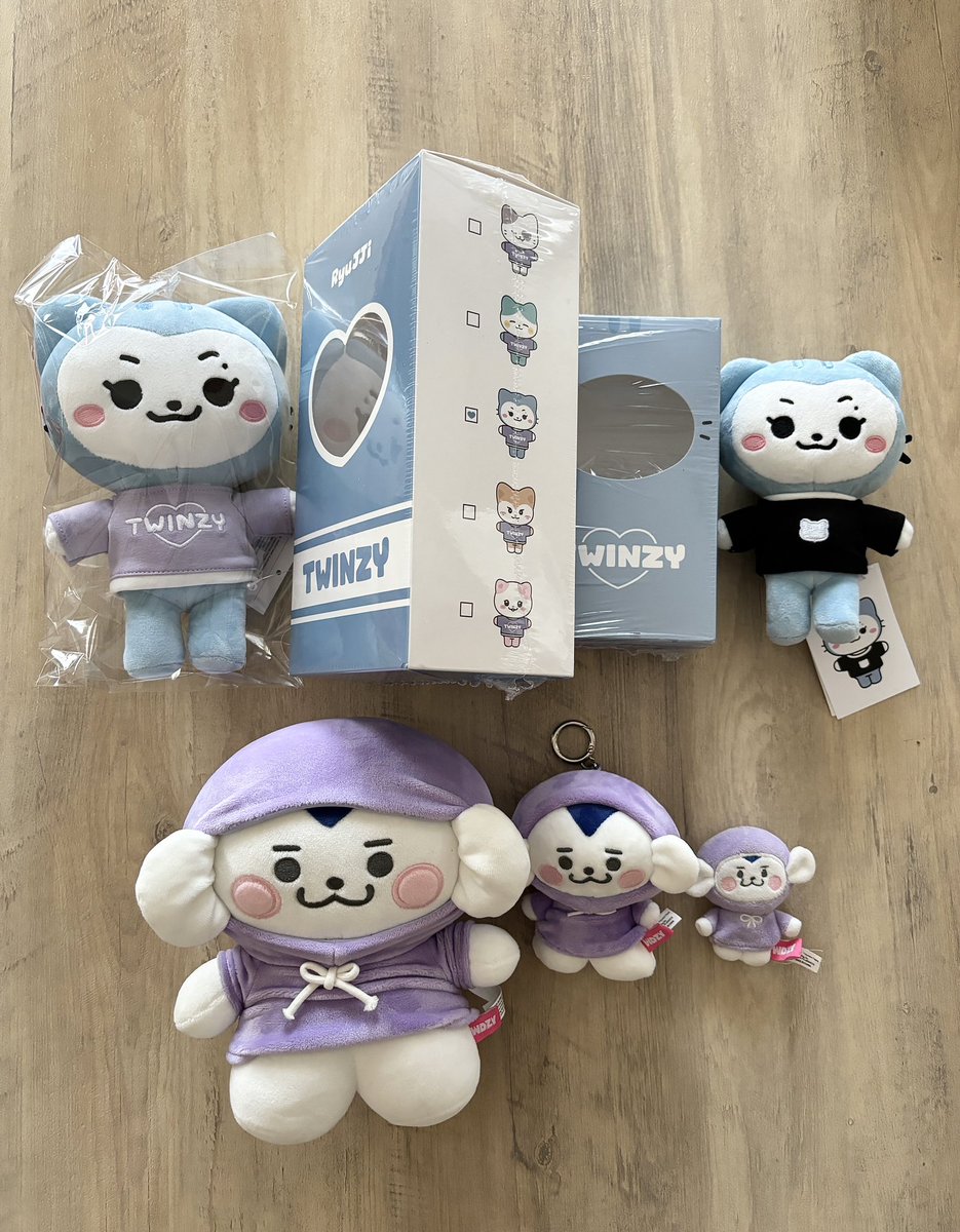 ITZY BORN TO BE TWINZY PLUSH MINI VER. - Kpop USA