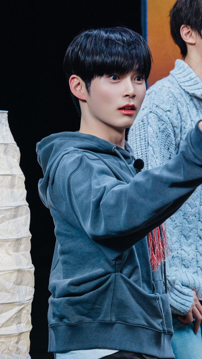 #sunghanbin zbtv.official instagram story