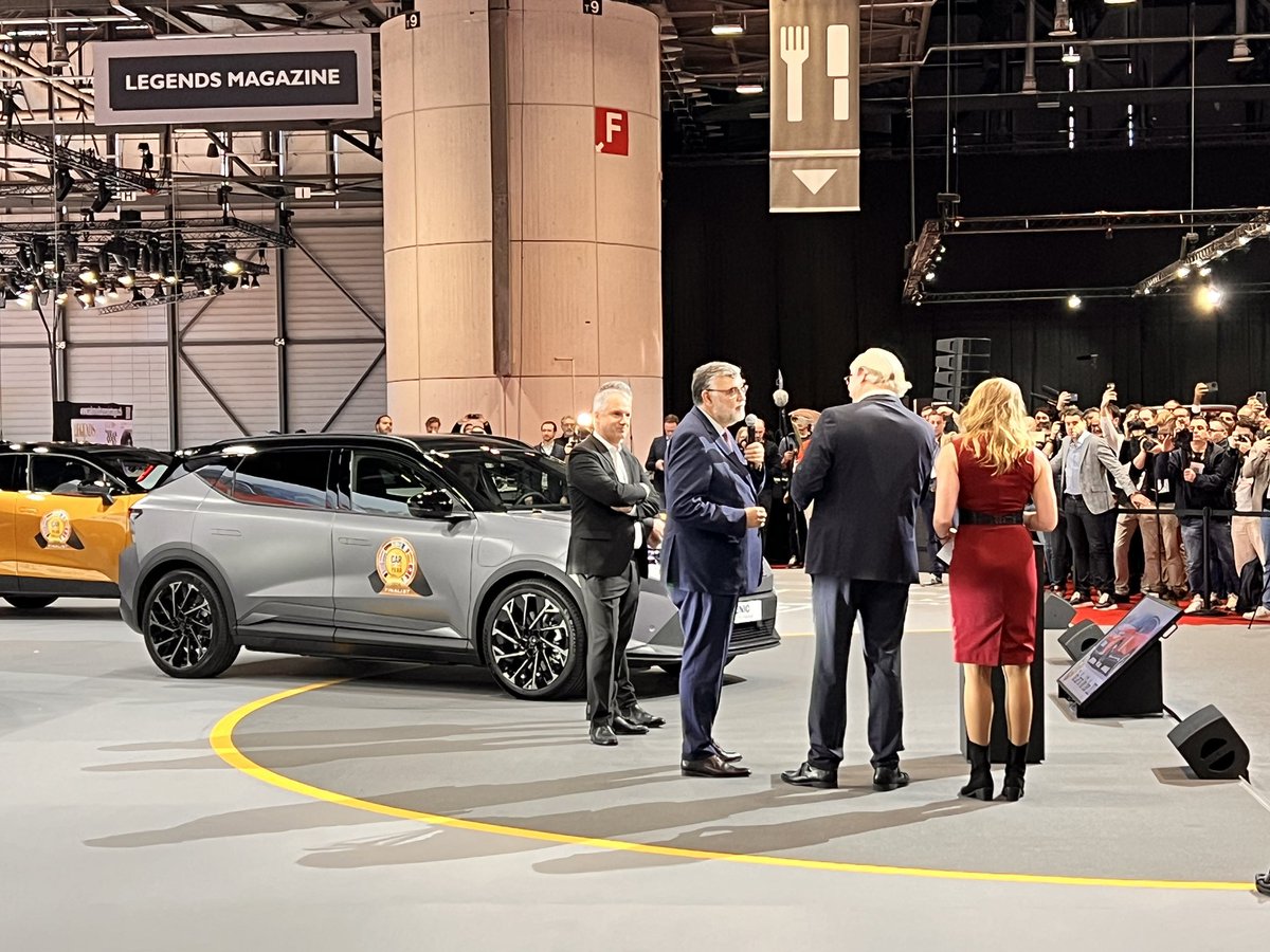 #GIMS2024 @caroftheyear pour @renaultgroup Scenic