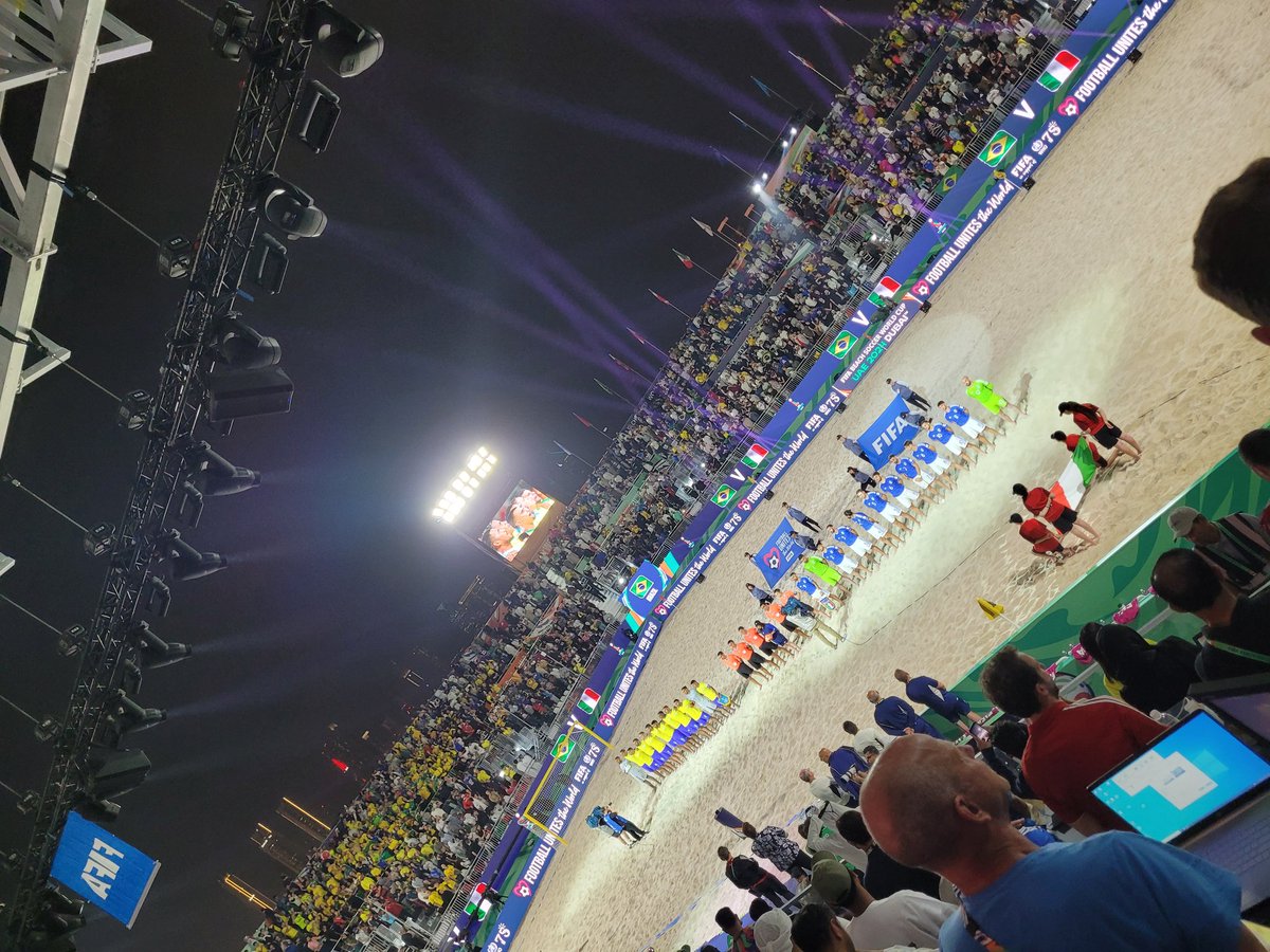 An incredible experience at the FIFA Beach Soccer World Cup UAE 2024 in Dubai with the Technical Study Group. Tournament observations are on the FIFA Training Centre: fifatrainingcentre.com/en/game/tourna… with our Post Tournament Report to follow soon ⚽️