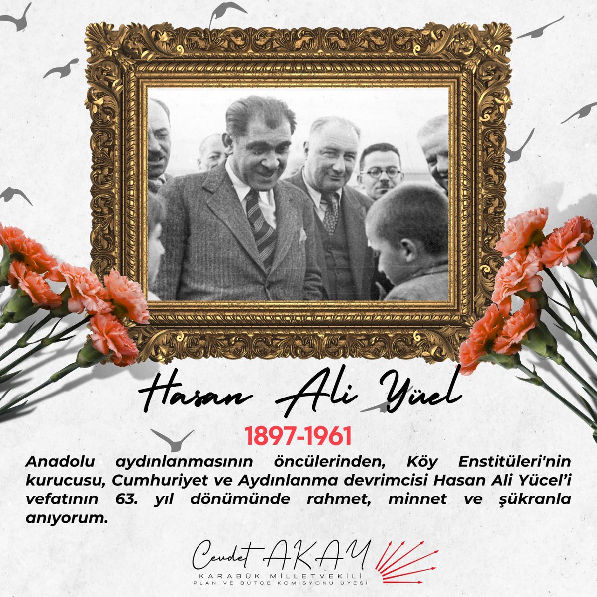 Anadolu aydınlanmasının öncülerinden, Köy Enstitüleri'nin kurucusu, Cumhuriyet ve Aydınlanma devrimcisi Hasan Ali Yücel’i vefatının 63. yıl dönümünde rahmet, minnet ve şükranla anıyorum.

#HasanAliYücel