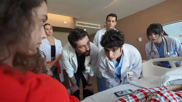 forumeplay's tweet photo. TV Brasil adquiriu a novela turca Um Milagre (Mucize Doktor) pelo valor de US$ 886.500,00. Estreia dia 4, às 20h. Trata-se de um remake da série sul-coreana Good Doctor, que também serviu de base para a série americana The Good Doctor.

⌨️ Eplay https://t.co/GPU5VnGd6A