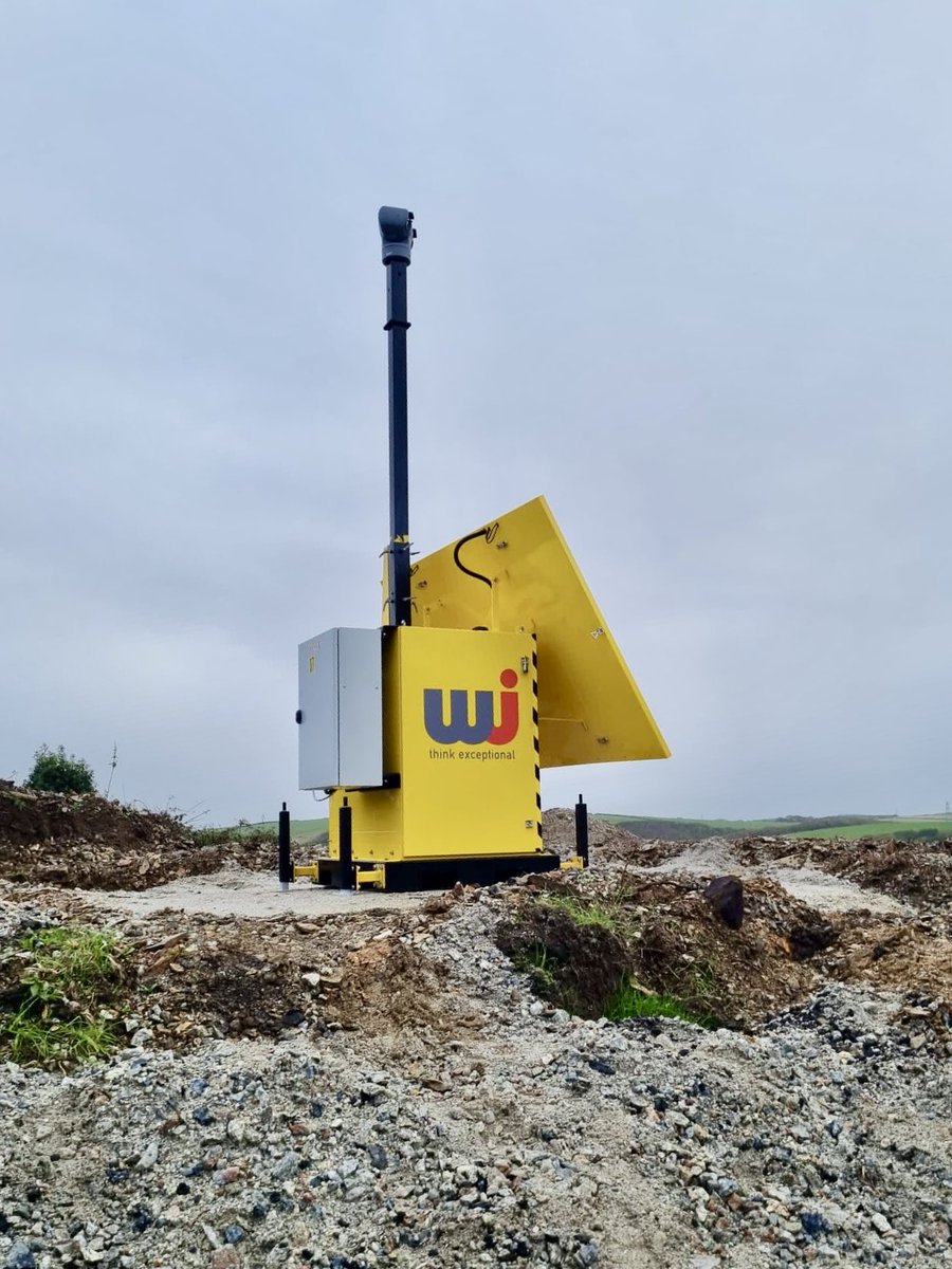 wjsunstone's tweet photo. Collaborating with @WJ_UK underscores our dedication to driving down CO2e emissions, delivering innovation and securing social value outcomes for the communities we serve.
Here’s to our continued partnership and the positive impact we create!  

#SustainabilityPartners 🚗🌿 https://t.co/vkCv785UpM