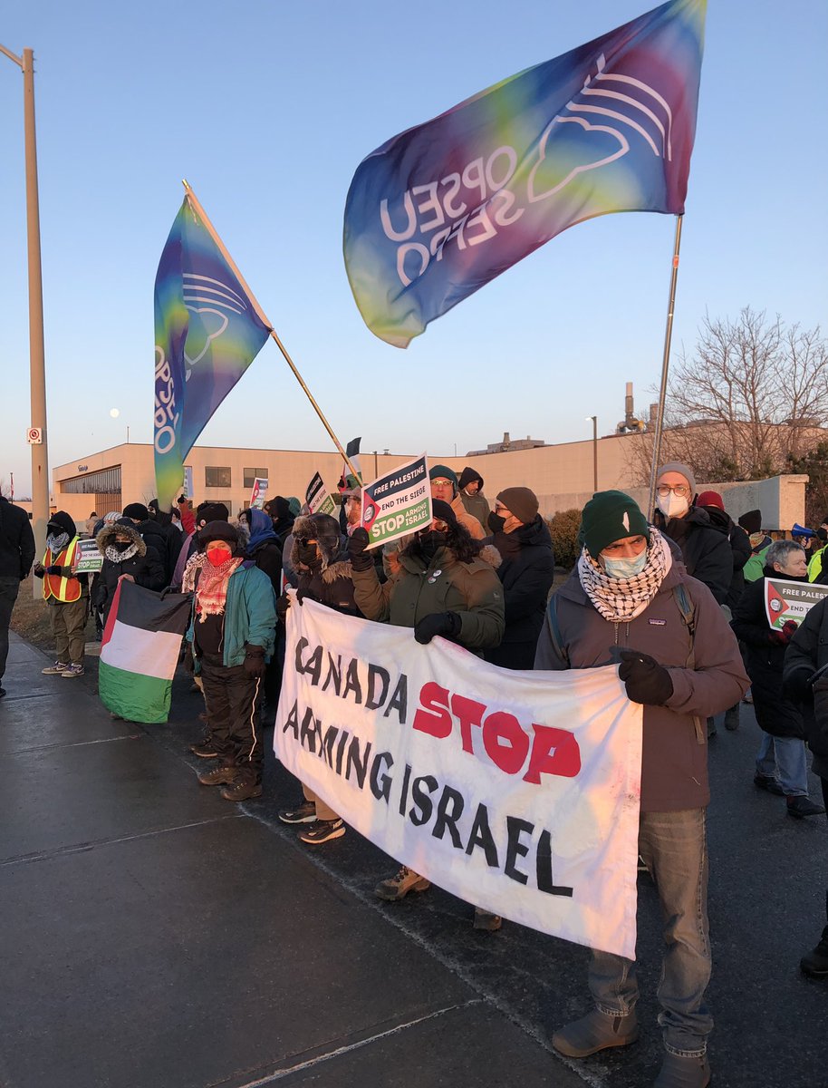 BREAKING: Picket lines at @ttm_tech in Toronto as we join @WBWCanada and @PalestineLabour to demand #CanadaStopArmingIsrael. It’s the 1-month anniversary of ICJ ruling. If @JustinTrudeau won’t impose an arms embargo on 🇮🇱, workers will shut down companies complicit in genocide.