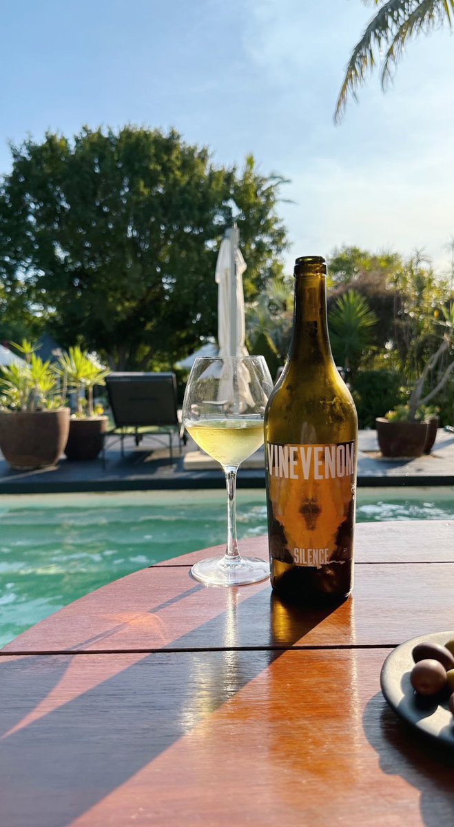 Only 18 bottles left of the Silence No.2 (‘20-‘22 3 year Chenin Blanc Flor Solera) No.3 coming end of March 💥