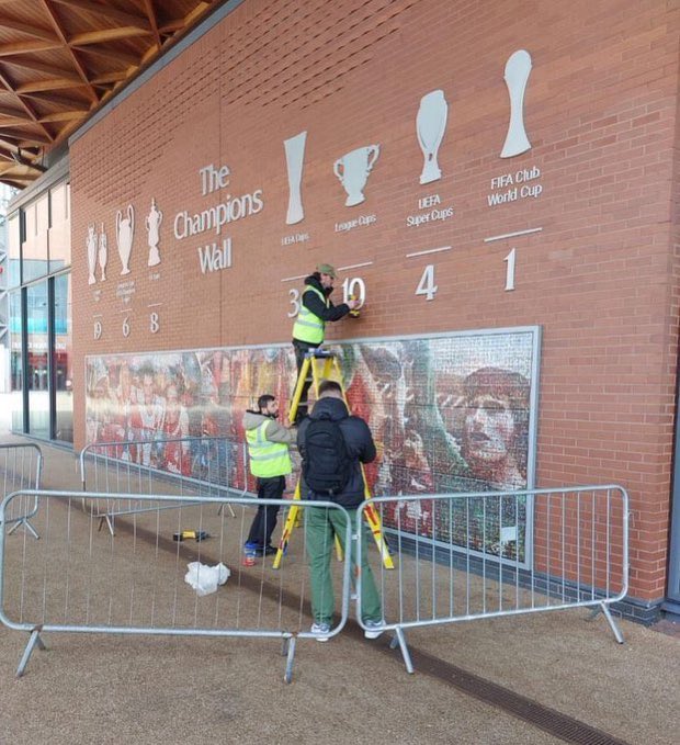 AnythingLFC_'s tweet image. The Champions Wall at Anfield getting updated! 🏆 #CarabaoCup