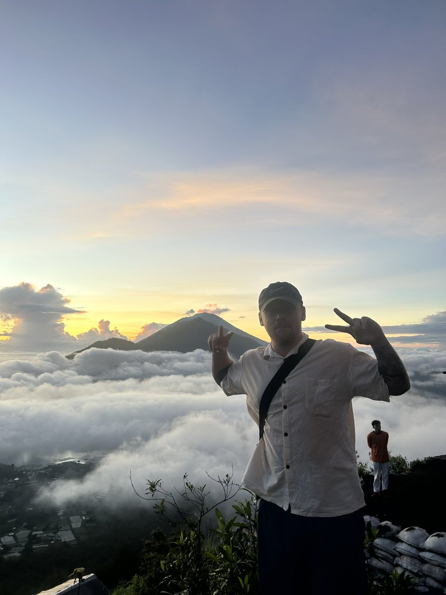 RabsFB's tweet image. Bali hittin