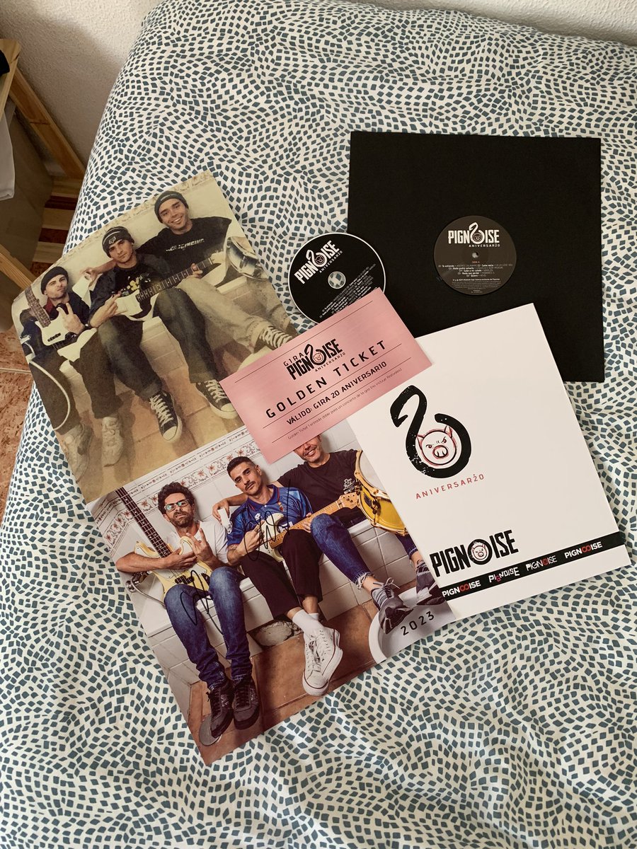 ✨ L A U R A ✨ tweet media