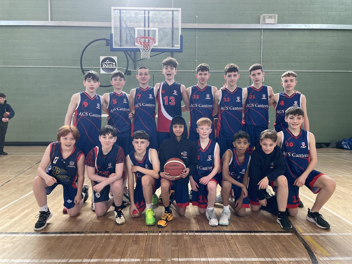 Massive congrats to our first year boys bball team who defeated @staidanscs to reach their first ever C Semi final. A superb team performance back boned by 10 points from Sean Corrigan. Kyle, Danny and Kevin also stood strong today. Superb win lads #123ardee 🏀⛹️⛹️‍♂️