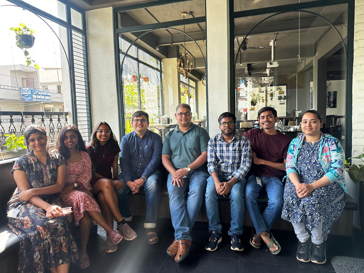 Today we bid farewell to @AtharvAmbekar2 who is starting his PhD journey @LemengD lab @UvA_Amsterdam. Thanks for all your contributions and we look forward to your achievements ahead!👍 #farewelltimes