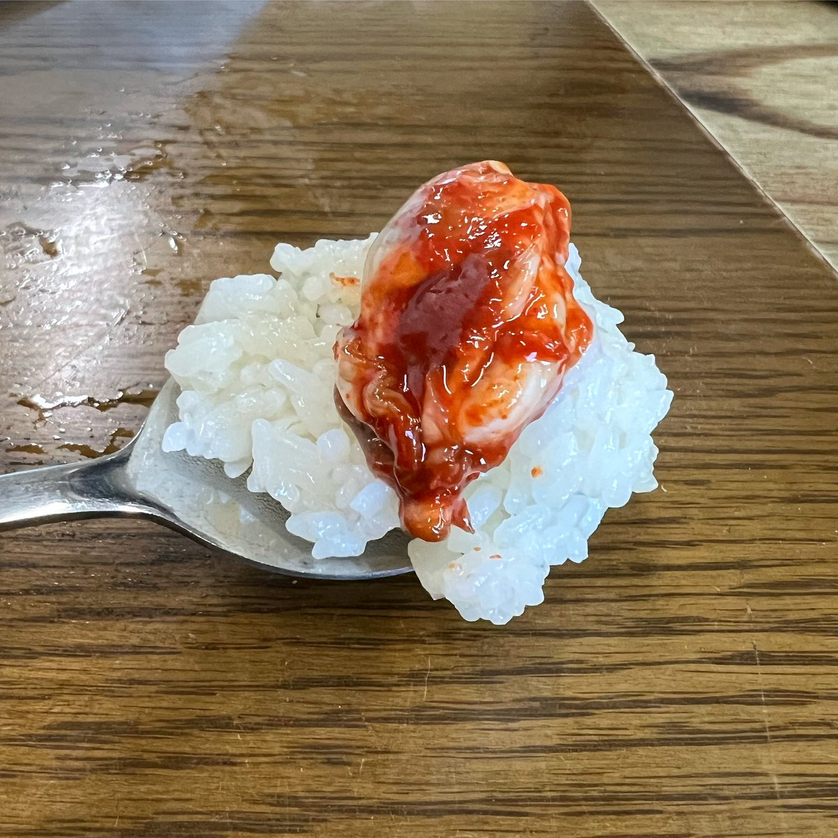 “이벤트”겨울의 끝과 함께 굴도 제철이 절정에서 봄으로 지나가고 있습니다.올겨울 마지막 천수만 굴젓을 예약판매 합니다.RT해주시고 팔로워이신 분중 한분께 추첨해 보내드리겠습니다. 구입은 ▶️ link.inpock.co.kr/hmw019