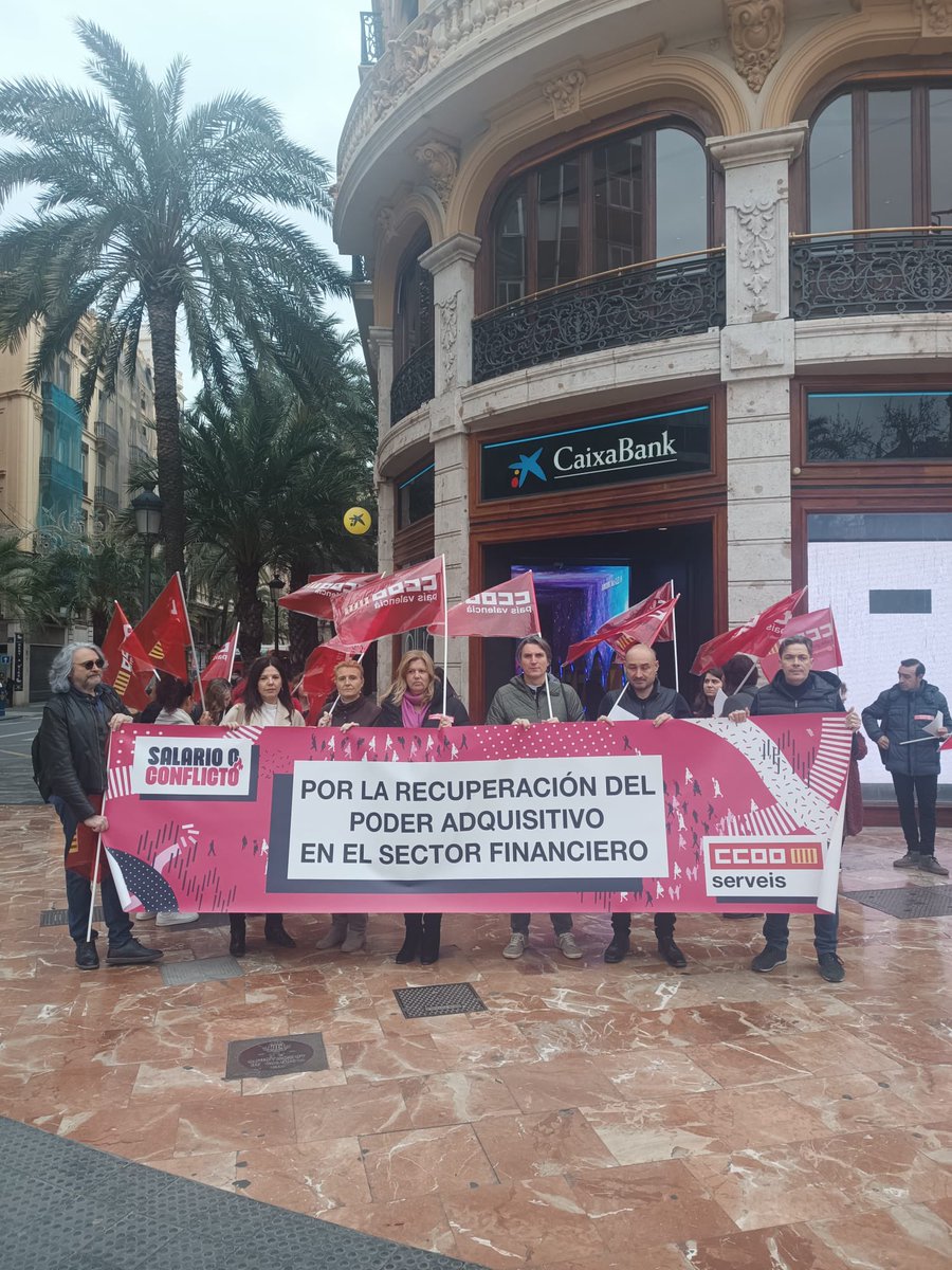 siemprelamar's tweet photo. Valencia para.#SectorFinancieroEnLucha https://t.co/t17Wth9VP4