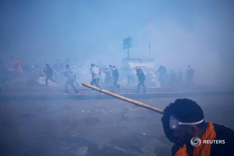 Police use tear gas on farmers during a protest at #ShambhuBorder #FarmersProtest #India @reuters #Punjab #Farmers #PhotoJournalism