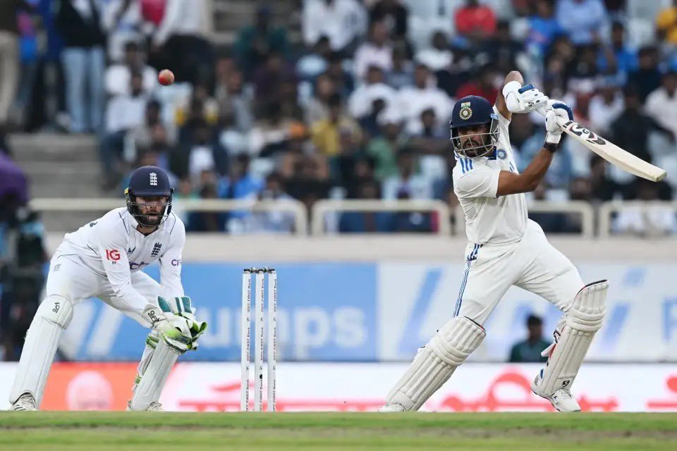 Fantastic victory for Team India in the 4th Test in Ranchi, securing the Test series against England. Our bowlers capitalized on favorable conditions, with @ashwinravi99 delivering a classy performance, securing a 6-wicket haul in the match. @imjadeja was clinical in the first…