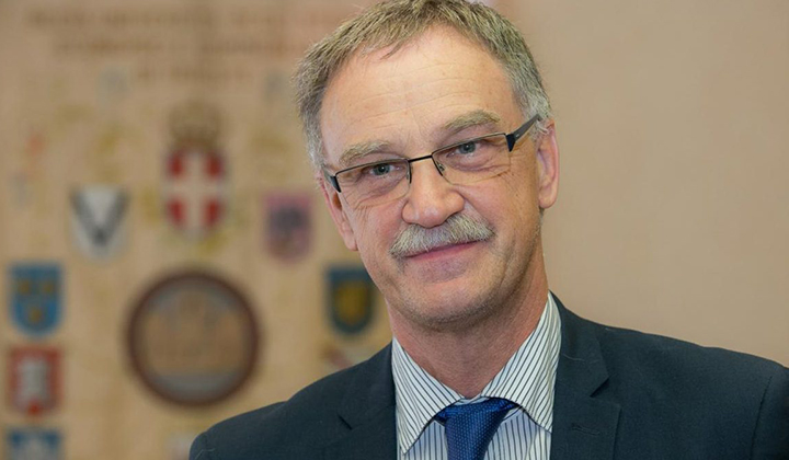 SISSA is deeply saddened to learn of the passing of Maurizio Fermeglia, former Rector of the University of Trieste. We extend our heartfelt condolences to his family, friends, collaborators and the entire University of Trieste, mourning the loss of a collegue and mentor