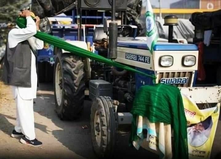 gL0cK__45's tweet photo. ਸਿਦਕ ਦੀ ਗੱਲ ਹੈ,
ਅੱਣਖ ਦੀ ਖੱਲ ਹੈ,
ਚੜਦੀਕਲਾ ਅੱਜ ਹੈ,
ਫ਼ਤਿਹ ਮੇਰੀ ਕੱਲ ਹੈ।

#FarmerProtest2024 https://t.co/12QpuKqM8M
