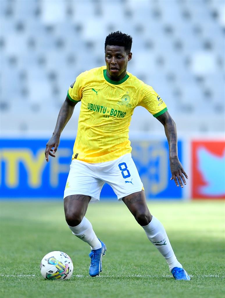 'Nobody has a position at Downs' 😮
Brazilians learnt from last year 💪
Masandawana take one more step toward glory 🏅

Bongani Zungu says Mamelodi Sundowns’ AFCON stars could be the difference in their Caf Champions League quest.
  
#SLSiya
MORE: brnw.ch/21wHjGH