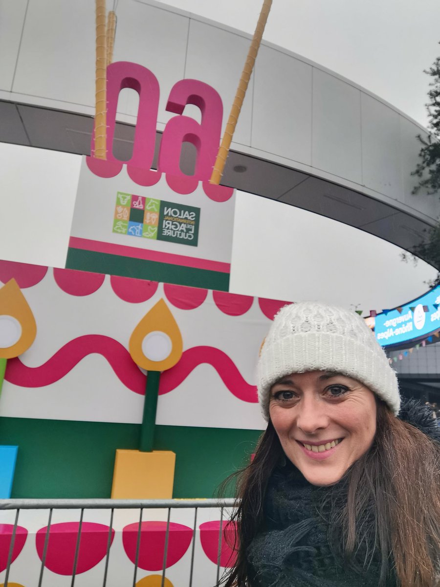 domalingue's tweet photo. J'y suis ! @Salondelagri https://t.co/3fdYUJqRBs