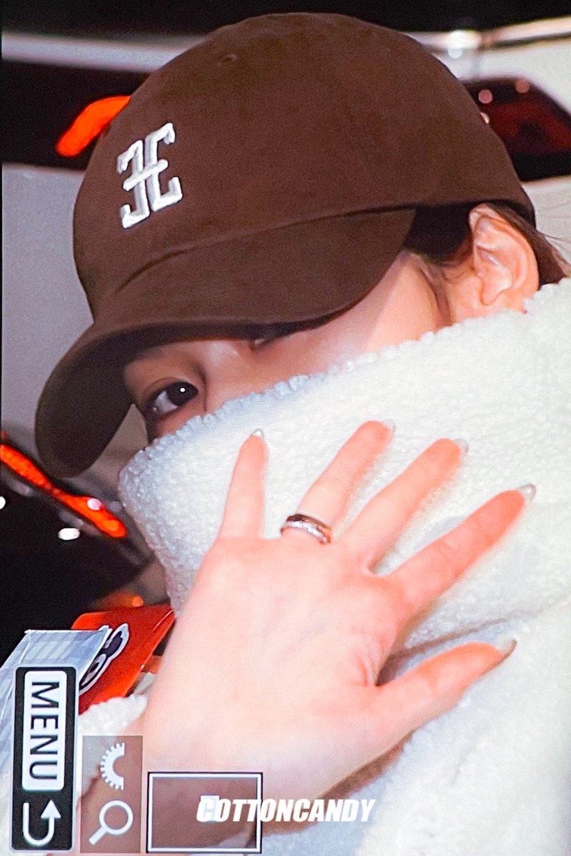 240226 pre.

활동 ㅎㅇㅌ

#트와이스 #TWICE #사나 #SANA #とにかく可愛い湊崎 <a href="/JYPETWICE/">TWICE</a>