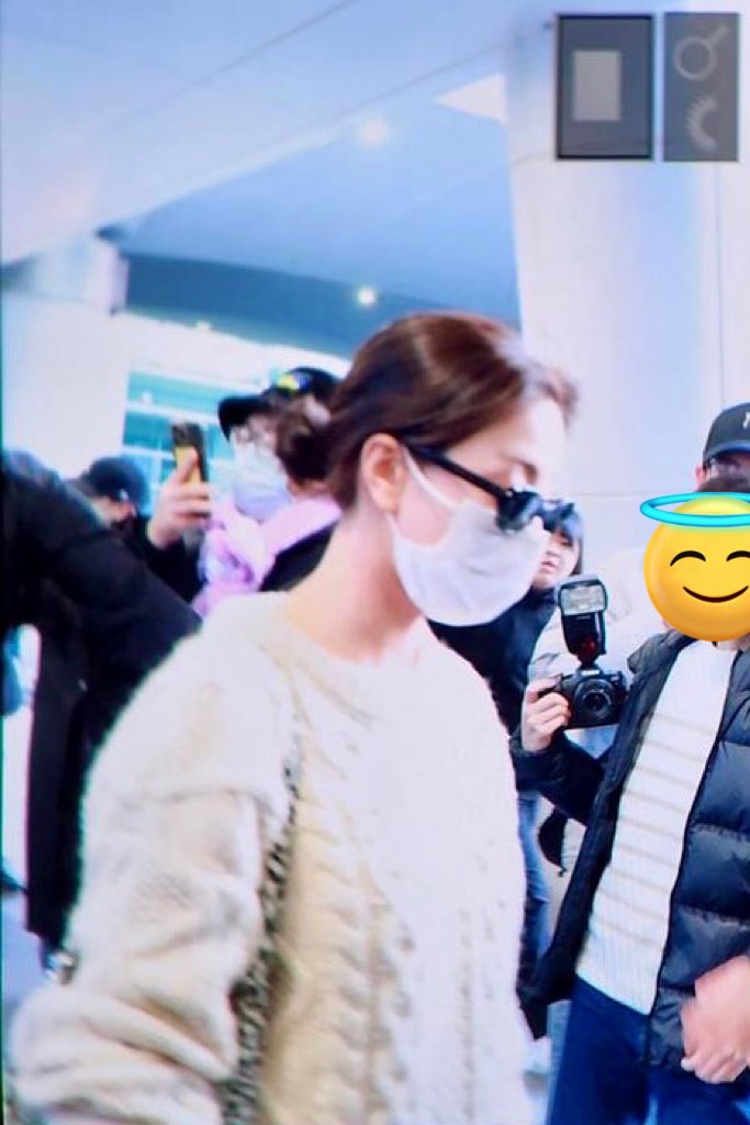 inyourzone_0201's tweet photo. 240226 ICN PREVIEW

오랜만이에요🥹
오늘 선물 성공했어요 🥳
언니가 좋아했으면 좋겠어요

@JYPETWICE
#TWICE #트와이스 #지효 #JIHYO #ジヒョ https://t.co/sDSw8M5Y6g