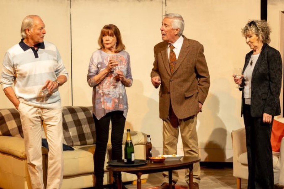 Huge thanks to all involved in making “After All These Years” @TheatreAtTabard such a success. Judy and I had a wonderful time. Special thanks to Simon Reilly & his team, Graham Pountney, Carol Ball, Giles Cole and all of you who came to see us! @TheatreReviva @pountney_graham
