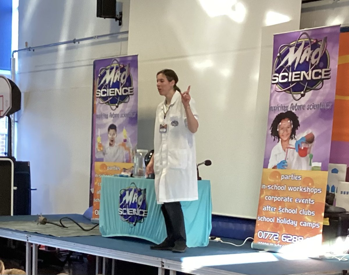 HBJSCH63's tweet photo. A great start to our new half term with an assembly by Scientific Sarah from Mad Science @MadScienceGroup #HBJSSCIENCE. Watch out for a flier about our afterschool science club run by Mad Science starting in summer term. https://t.co/Okhx9kLESN