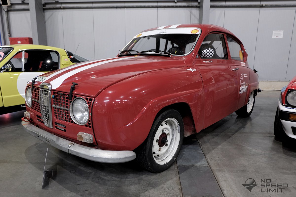 #saabsaturday 1967 #saab96Sport #Saab96 #rallylegends #madeinsweden
#motorsport #praguecarfestival #praguecarfestival2023 no-speedlimit.it/Prague_Car_Fes…