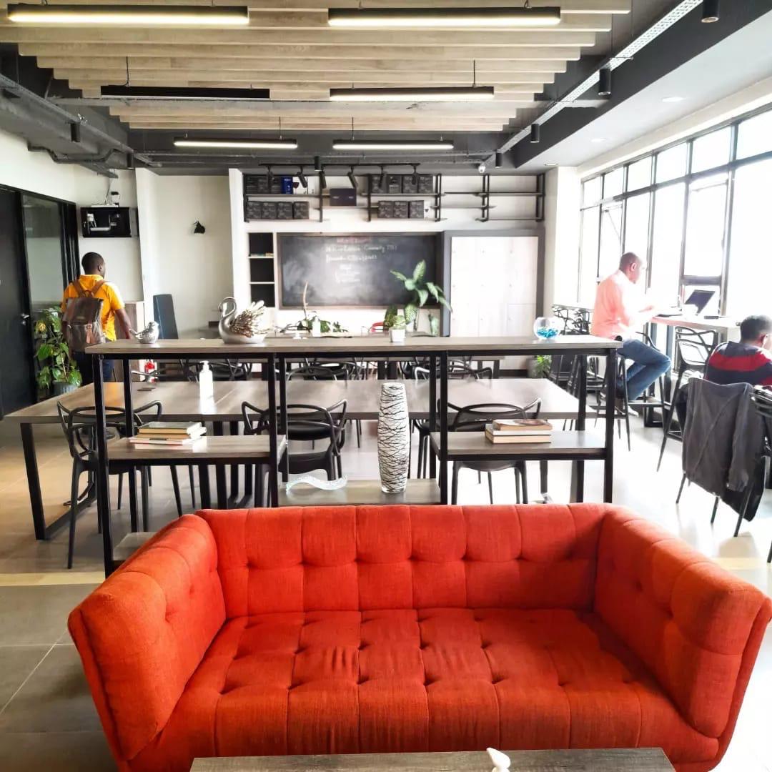 LatticeOffice's tweet photo. ✨Our monthly packages at 12,500 KES/month (exc VAT) brings you 📍24/7 access , Boardroom Perks ,and 15% off event space .

Your workspace,your rules !

#latticecommunity #businesssupport #coworkingspacenairobi https://t.co/CoVgSZkGIj