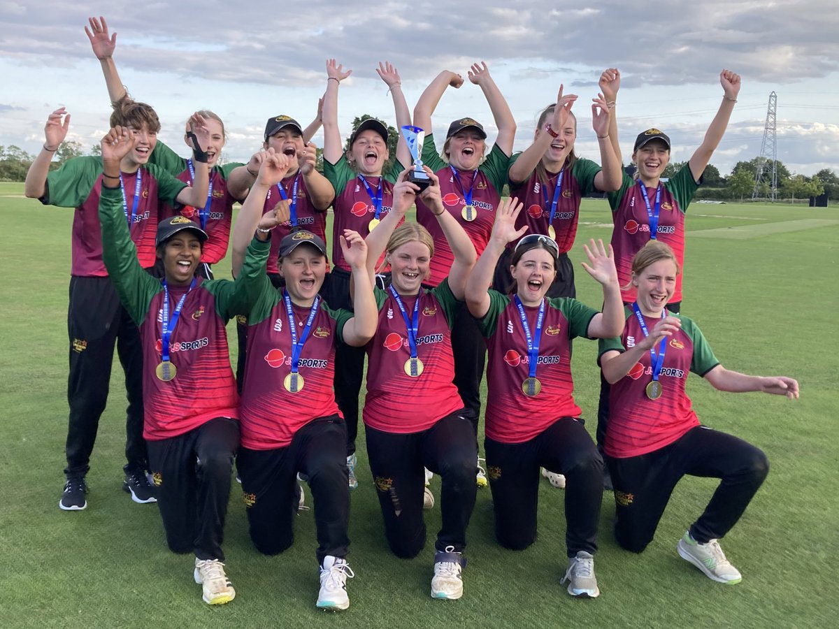 Fancy playing more female cricket ? We have plenty of opportunities at all age groups &amp; abilities. Free shirt for all new members. Please DM or email :- northernstarscricket22@gmail.com