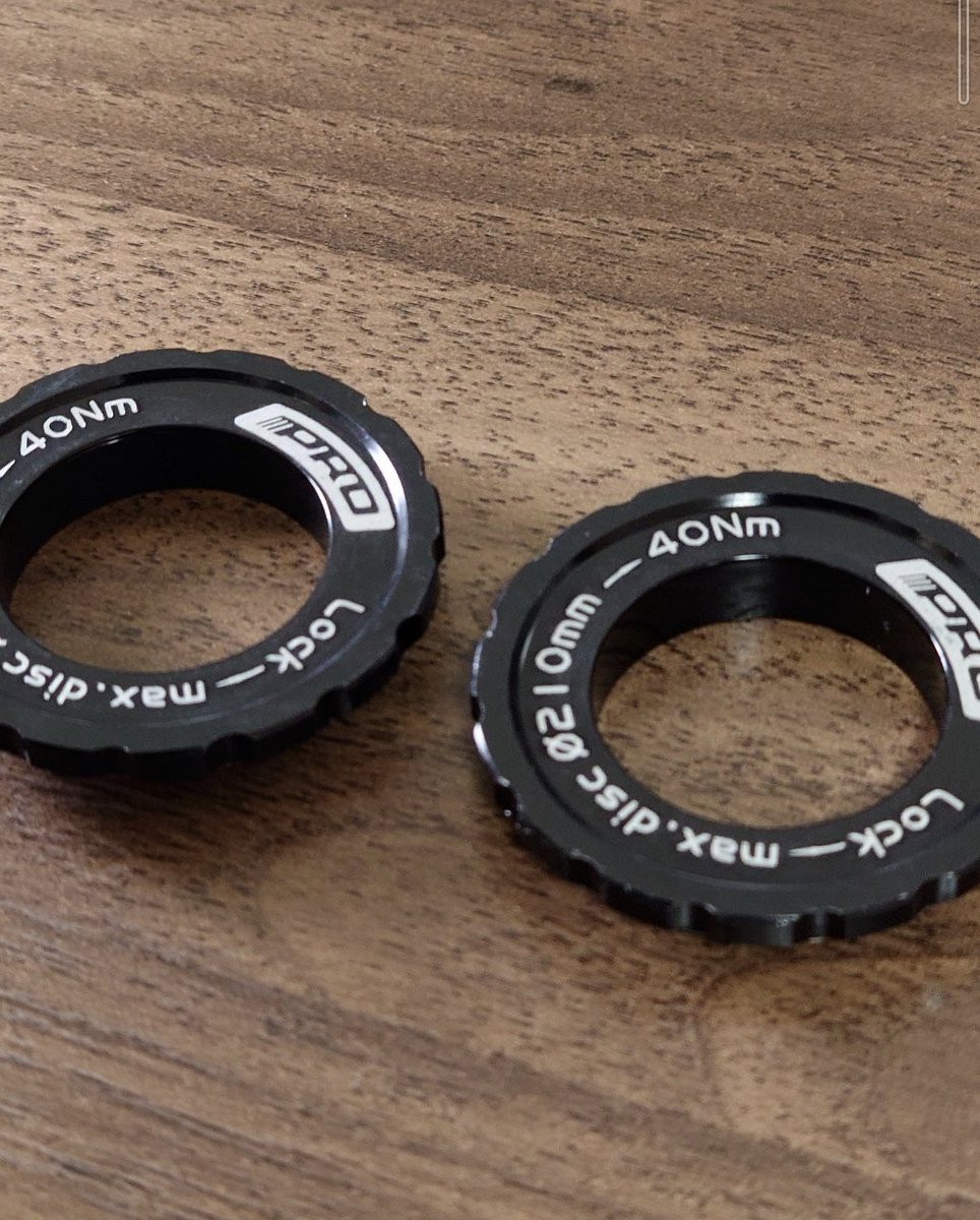 compo_de_ring's tweet photo. 噂のアイアイアイプロっていうディスクローター買ってみた👀値段はデュラの1/5くらい?普通に良さげに感じる!使ってみて歪みが出ないかチェックしよ👀 https://t.co/N60thEGjA3
#JROAD #IIIPRO https://t.co/NbWwKIzM5B