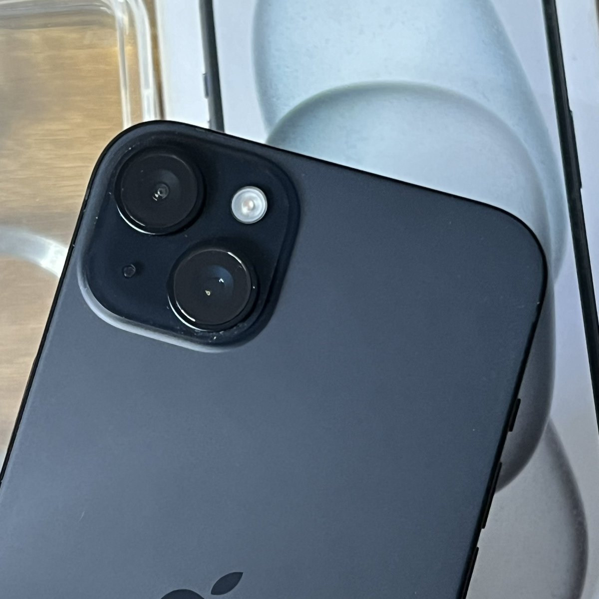 mikeejo's tweet photo. WTS 

iPhone 15 Plus 128gb Black Ibox
Fullset ori (box &amp; acc), Bonus 3 Case
Battery Health 99% (cc 110 on going)
Garansi 16 November 2024
All Fungsi normal, kondisi mulus
No minus

Lokasi Jakarta Utara (Klp Gading)

izin tag mas 🙏🏻 @bhaguz_403 https://t.co/tXgBAdHNOb