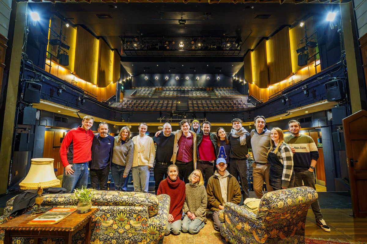 MatthewPain's tweet image. Thank you @QueensBstaple for a lovely week and for looking after our little Mousetrap family. Must say it felt a lot nicer being there this time with me actually knowing the show and all that… swear I had a bit of Footloose PTSD going on there for a bit!