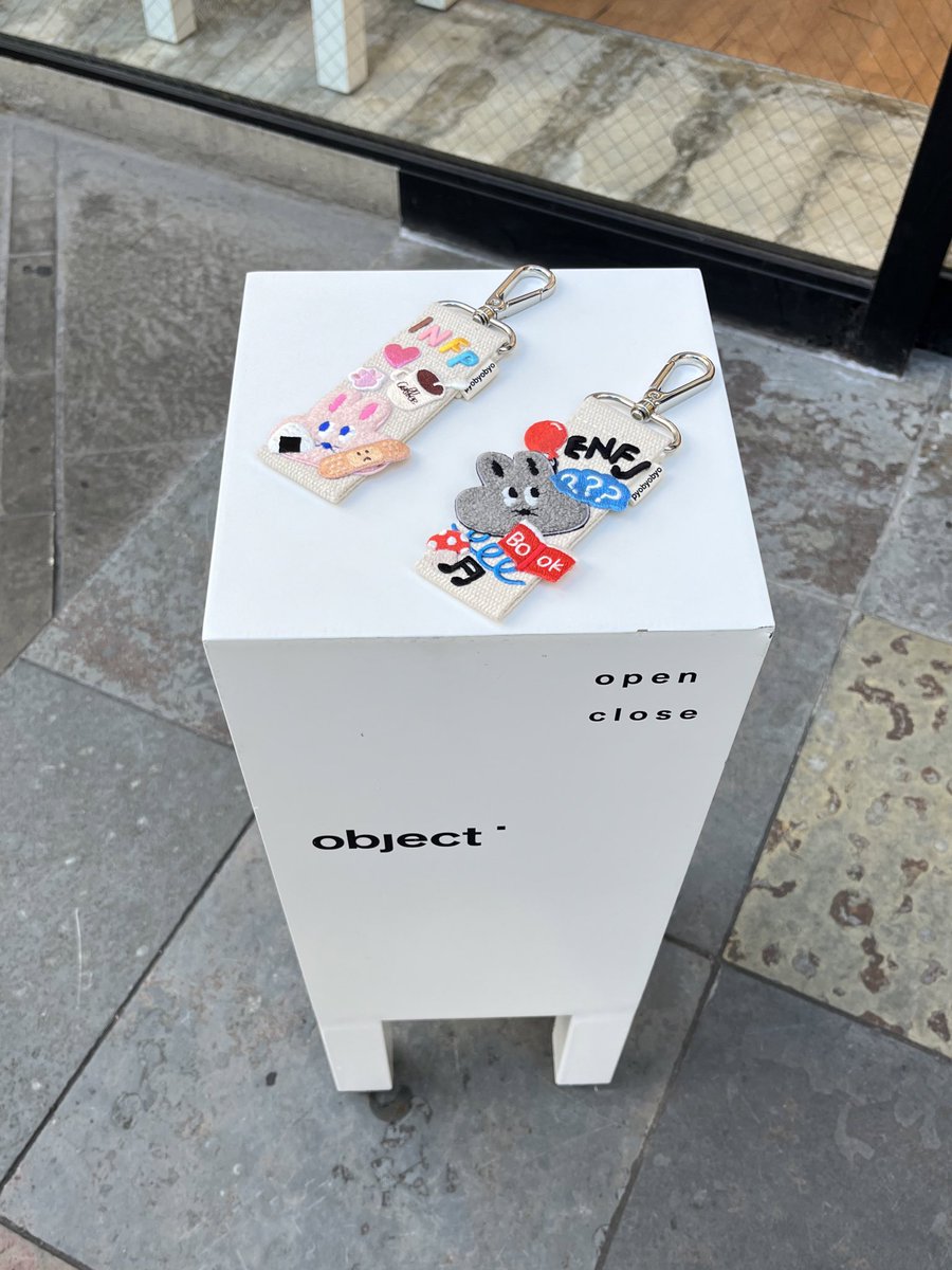 僕たちをぎゅってあらわしたみたいな
#日常垢 #object #ワッペン