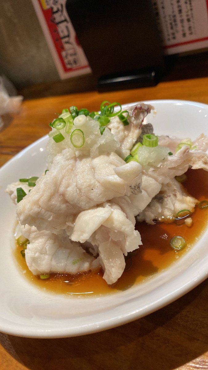 eastryojiro's tweet photo. 今日はあのYouTubeチャンネルうまかメシで話題のお店にカツキさんが連れて行ってくれました😋

ご飯とミニラーメンもおかわりし放題でさぁいこぉう！！でした🧑🏻‍🦲
#うまかメシ
#コスパ最強ラーメン定食
#おの https://t.co/7ZNd3NHyje