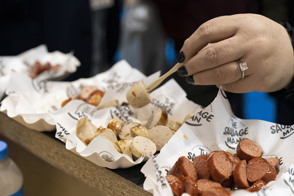 Save the date: one month until @IFE_Event 🌭✨! Join us at stand 4251 for an unforgettable tasting experience. Discover products ideal for anyone within the food industry. Exciting surprises await! Don't miss out! #FoodandDrink #Sausages #Networking #FoodIndustry #IFE2024
