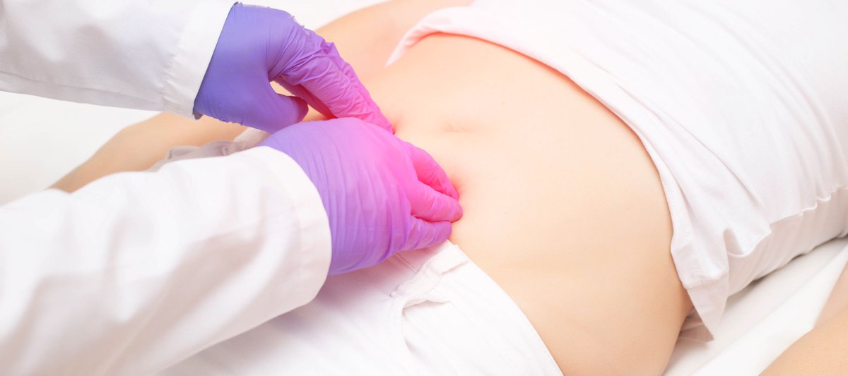 🤰 Durante el #embarazo, las mujeres experimentan cambios corporales significativos. Es crucial un seguimiento adecuado para prevenir disfunciones como la incontinencia urinaria, dolores pélvicos y de espalda, diástasis abdominal y hernias. ammma.es/suelo-pelvico-… #fisioterapia