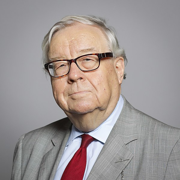 Today at 11am the Great Tom bell will be tolled to mark the death of Patrick, Lord Cormack who died yesterday.
The Revd Canon Nick Brown, Interim Dean of Lincoln and the Rt Revd Stephen Conway, Bishop of Lincoln have paid tribute to Lord Cormack:
lincolncathedral.com/latest.../patr…