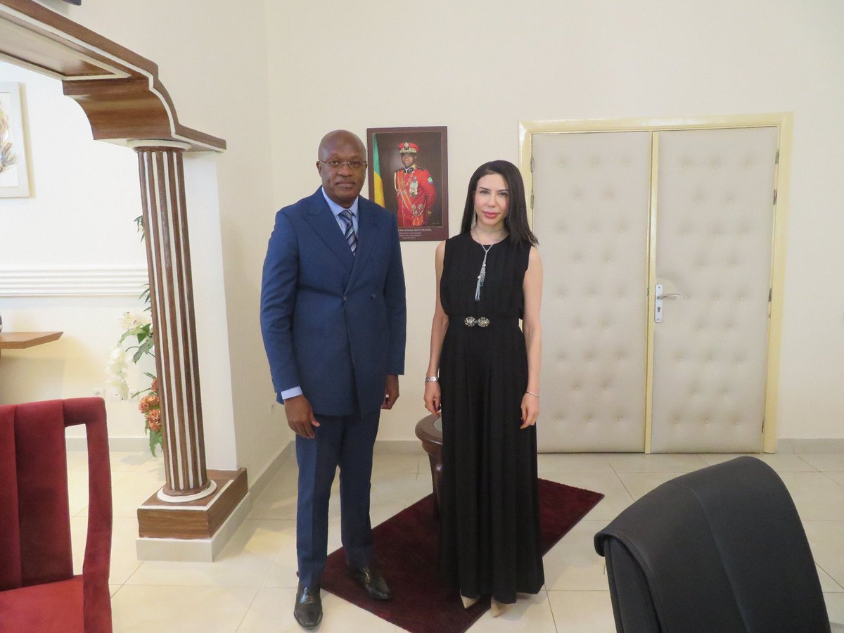 Échange avec le Min. de la Justice M. Paul-Marie Gondjout, empreint d’une ouverture d’esprit et d’une approche pragmatique pour le renforcement de la coopération judiciaire et un meilleur encadrement juridique de l’accroissement des investissements #Gabon-o-#Liban-ais 🇱🇧🇬🇦