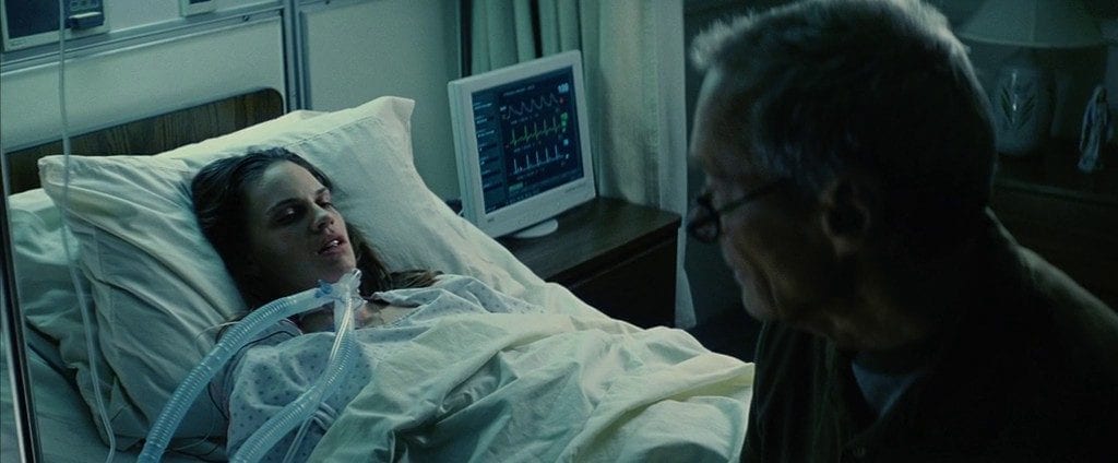 enbocacinefago's tweet image. Os propongo 8 FINALES DESOLADORES de películas. Sigue hilo ⬇️

1. El de MILLION DOLLAR BABY (2004).