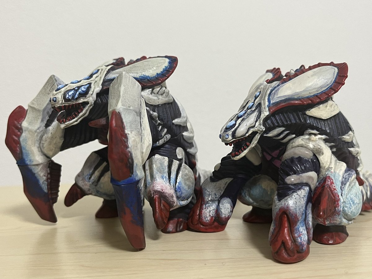 ズグガン成虫 リペイント品 ソフビ ウルトラマン フィギュア ズグガン成虫 リペイント品 ソフビ ウルトラマン フィギュア - メルカリ