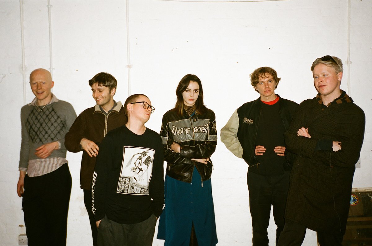 CLASH (@clashmagazine) on Twitter photo Watch <a href="/bluebendyband/">Blue Bendy</a> blitz through an incredible 20 minute live set in this <a href="/state51/">The state51 Conspiracy</a> live session...
A breakneck preview of their incoming LP - riveting stuff.
clashmusic.com/news/watch-thi⦠Watch <a href="/bluebendyband/">Blue Bendy</a> blitz through an incredible 20 minute live set in this <a href="/state51/">The state51 Conspiracy</a> live session...
A breakneck preview of their incoming LP - riveting stuff.
clashmusic.com/news/watch-thiā¦
