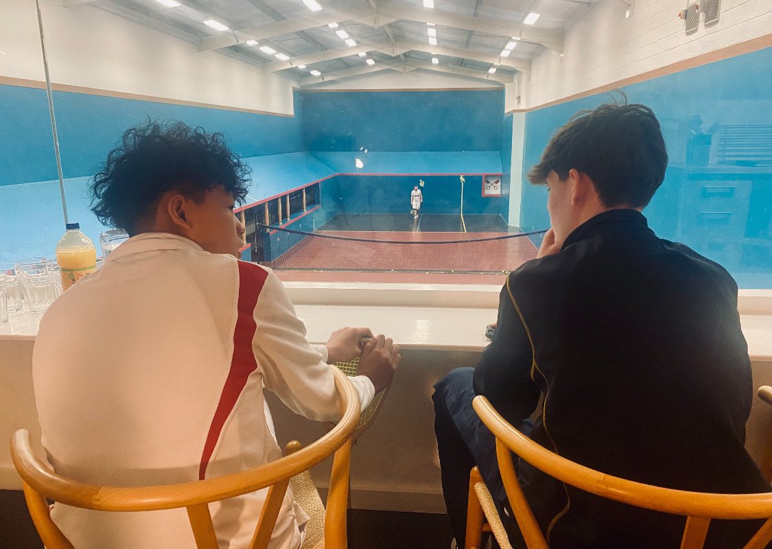 Congratulations to Steve & Henry who came 🥉in the National Schools U14s Real Tennis doubles championships @RadleyCollege at the weekend! An excellent performance with some close matches and terrific teamwork 🟡⚫️ @OratorySport