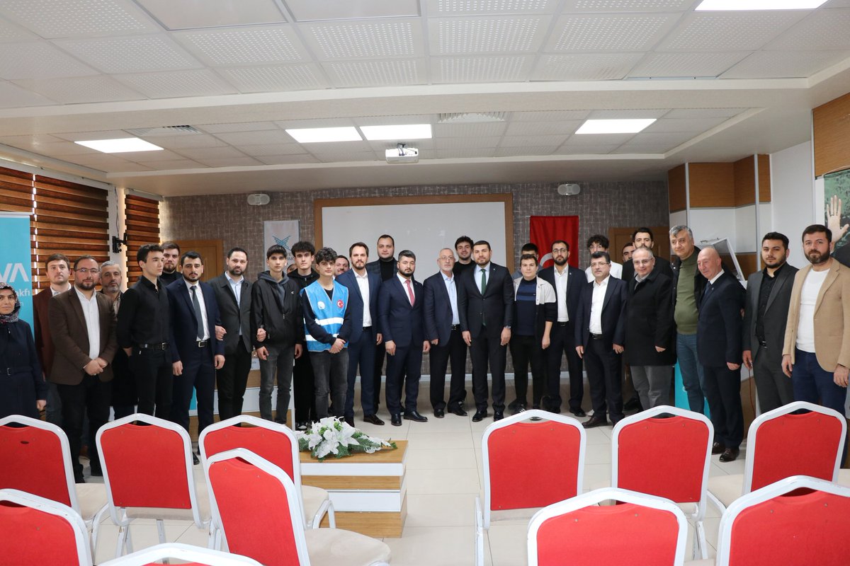 Olağan İlçe Genel Kurulumuz ile yeni yürütme ve yönetim kurulumuz büyük bir coşkuyla göreve başladı. Bafra gençlerine ve bütün misafirlerimize teşekkür ediyoruz. 

Yeni Türkiye Yüzyılı'nda gençlik çalışmalarımız hız kesmeden devam edecek!

#İşimizGücümüzGençlik