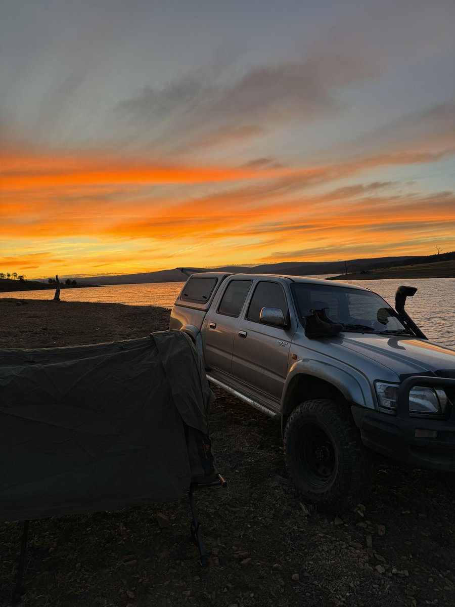 bidgeeman1's tweet photo. Swag n hilux, NSW Australia https://t.co/BDAhDkNQmi